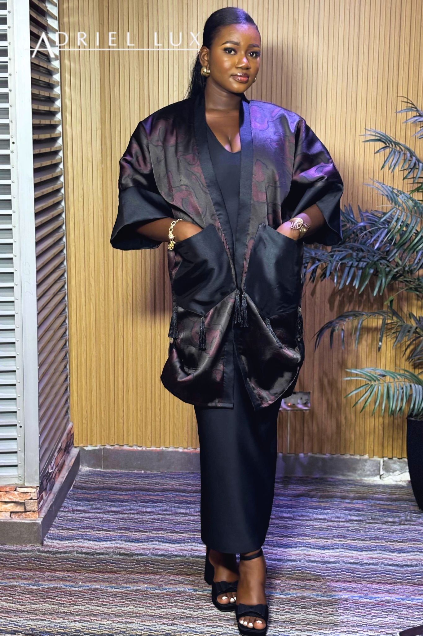  The FUNKE07 Tassle-Adorned Kimono top- Brown/Multi